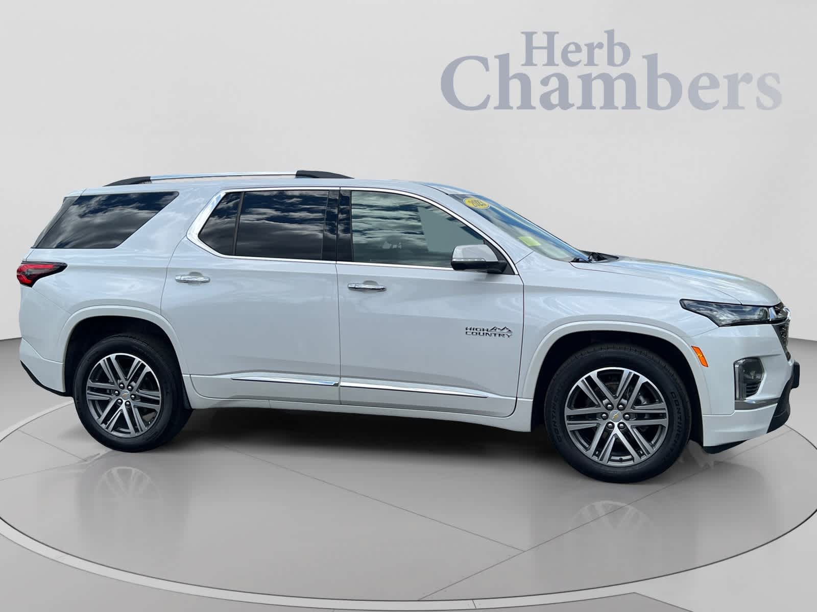 Certified 2023 Chevrolet Traverse High Country AWD/4WD image 5