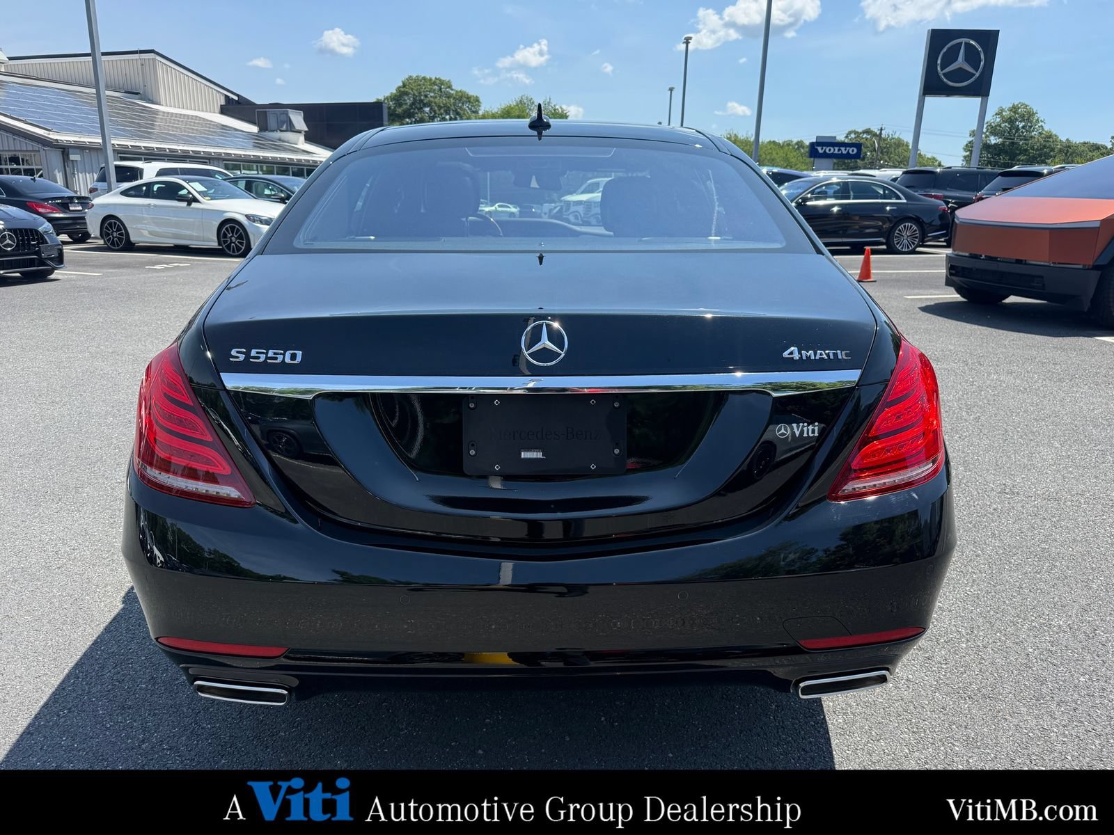 Used 2015 Mercedes-Benz S 550 4MATIC Sedan image 7