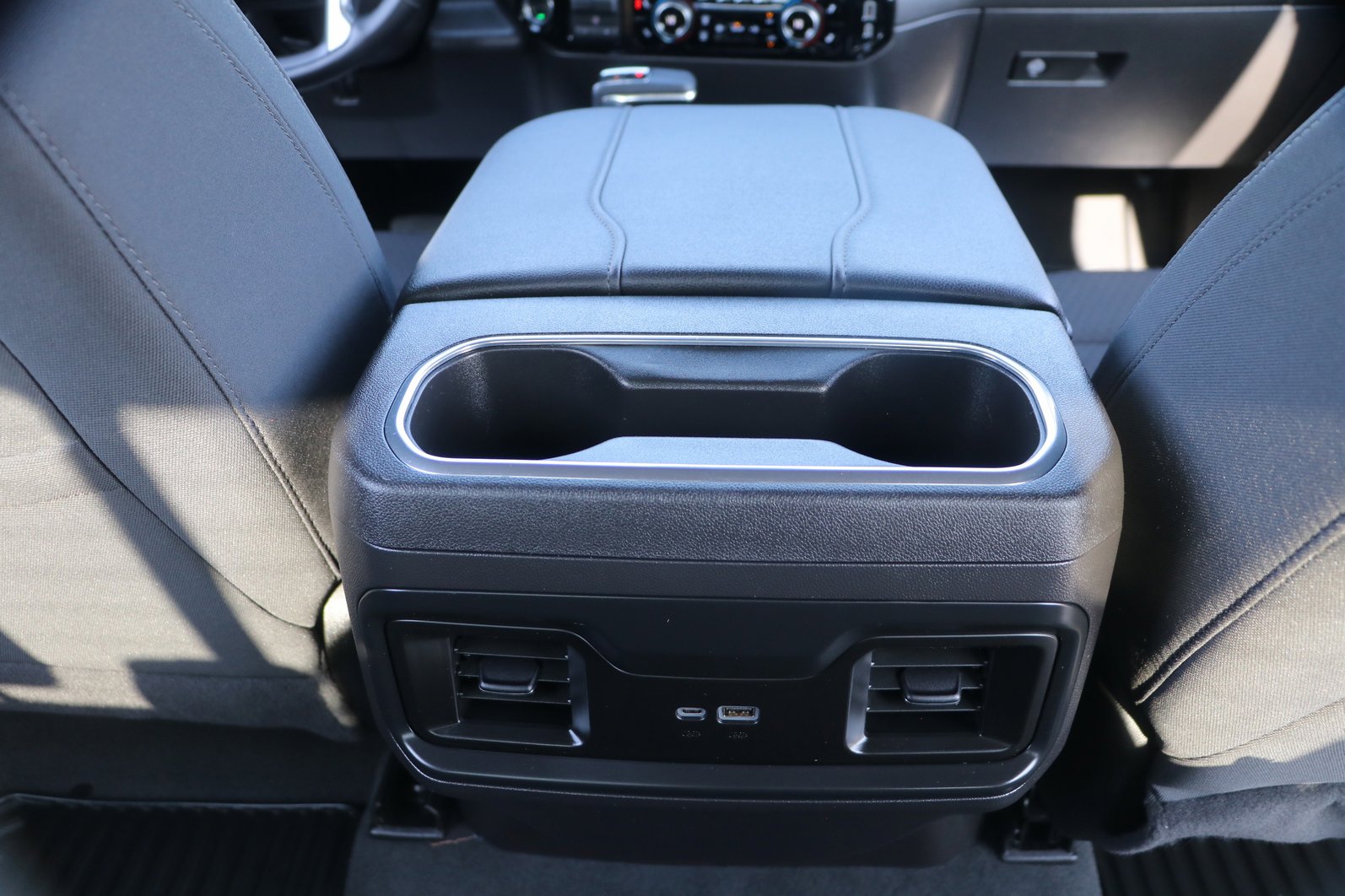 Used 2024 Chevrolet Silverado 1500 LT Trail Boss w/ Convenience Package II image 32