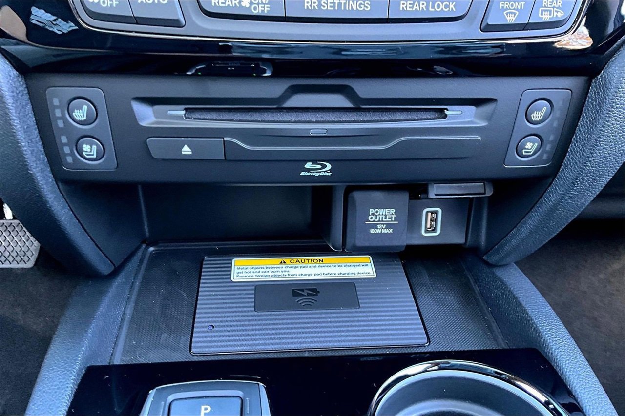 Used 2022 Honda Pilot Elite image 17