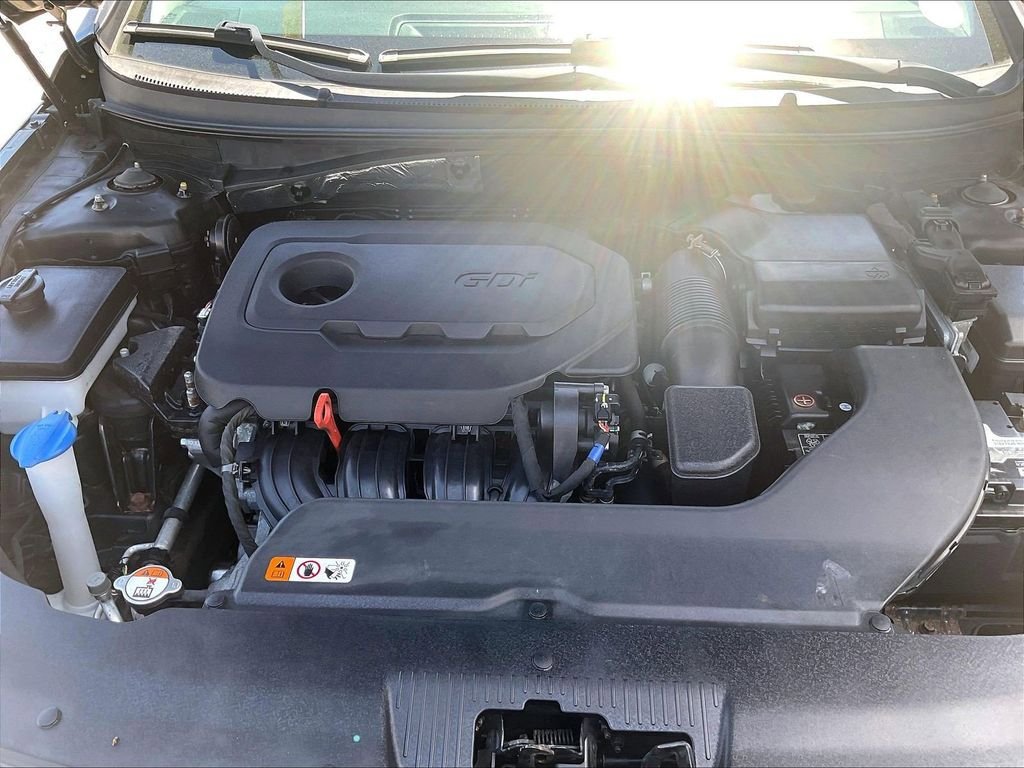 Used 2017 Hyundai Sonata SE FWD image 34