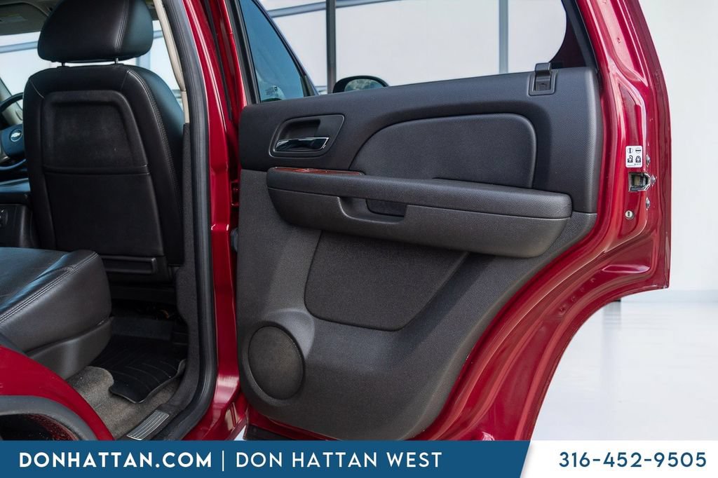 Used 2010 Chevrolet Tahoe LTZ AWD/4WD image 23