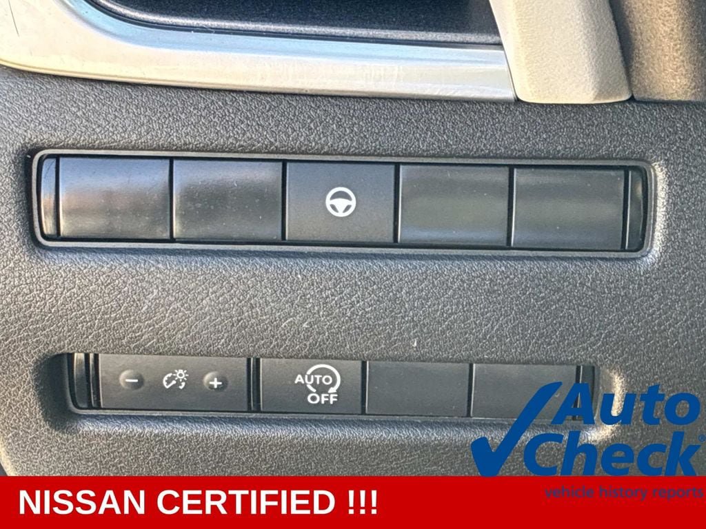 Certified 2023 Nissan Rogue SV AWD/4WD image 22