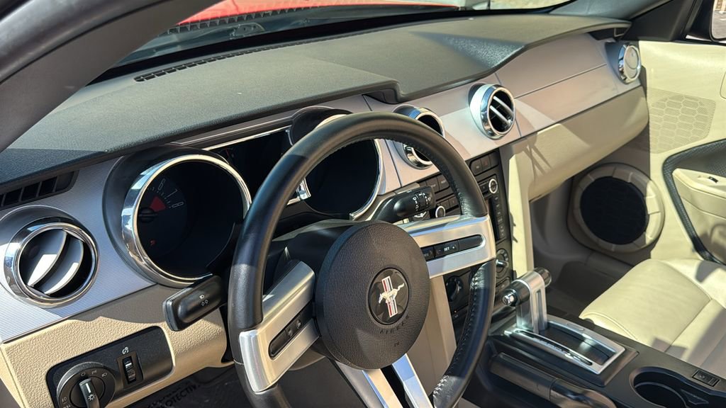 Used 2009 Ford Mustang GT Premium RWD image 21