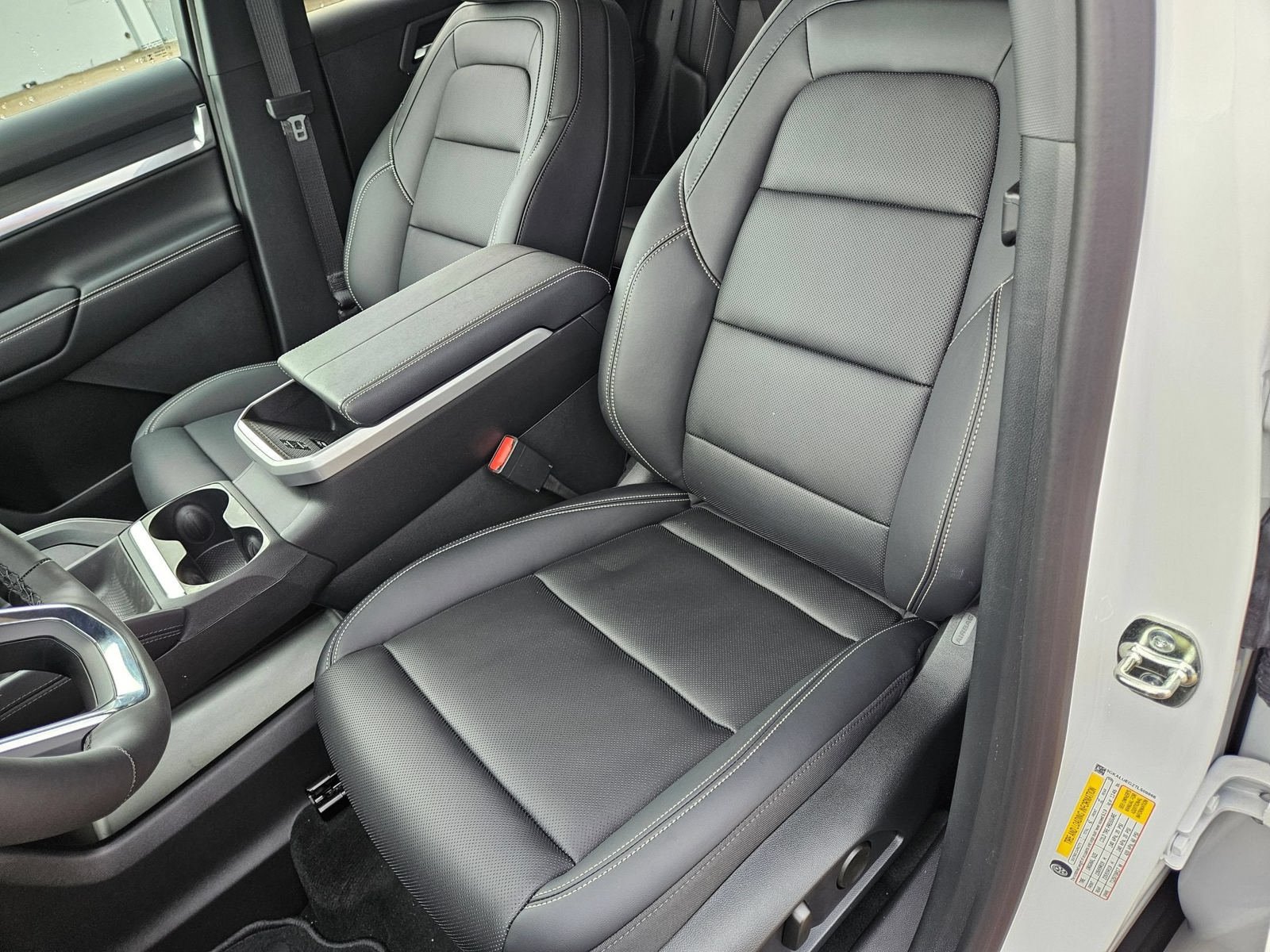 New 2026 GMC Terrain Elevation w/ Elevation Premium Package AWD/4WD image 22
