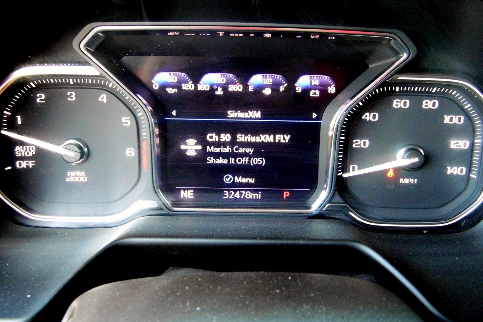 Used 2021 GMC Yukon SLT w/ SLT Premium Package image 19