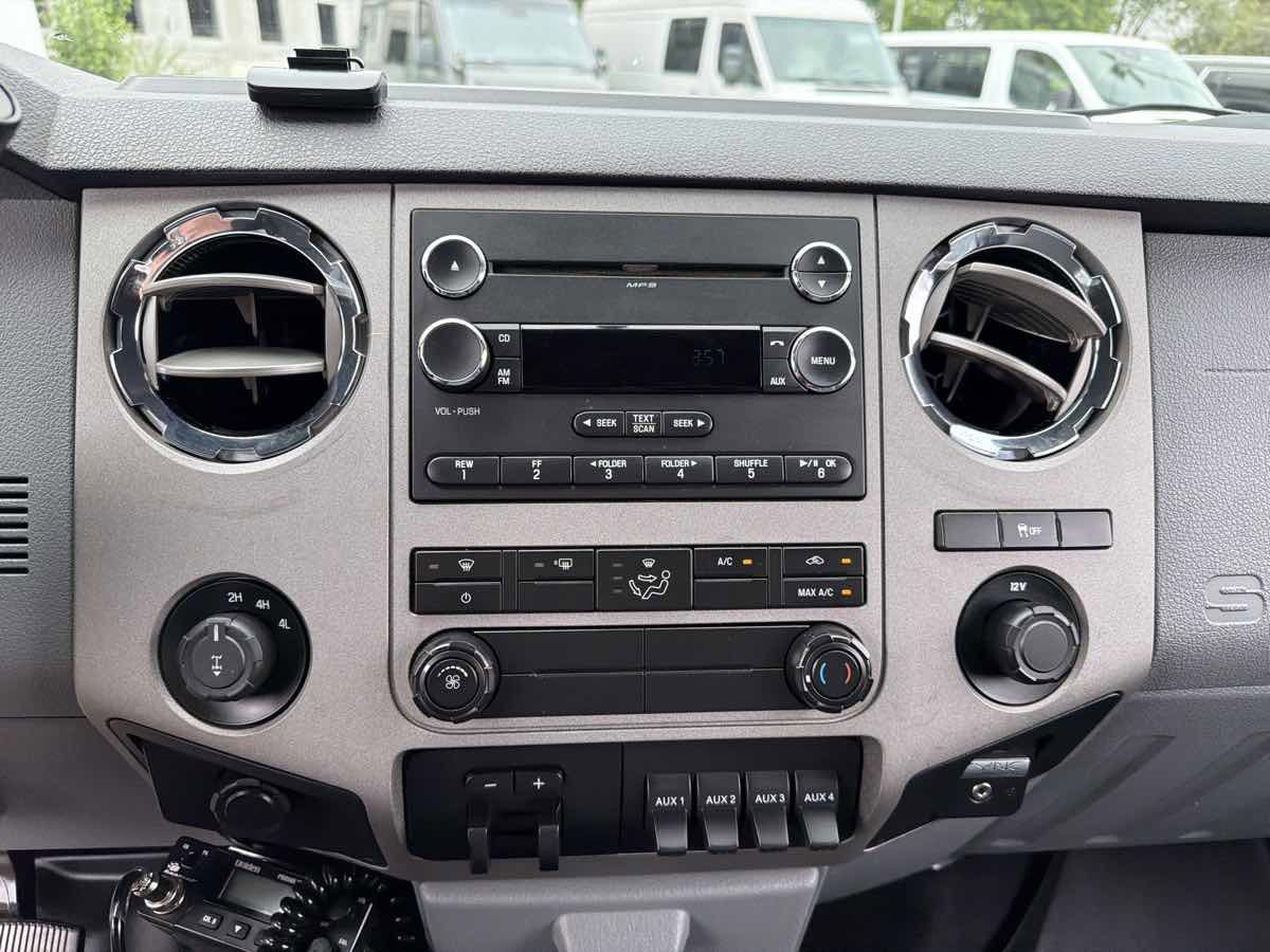 Used 2012 Ford F350 XLT w/ XLT Premium Pkg AWD/4WD image 24