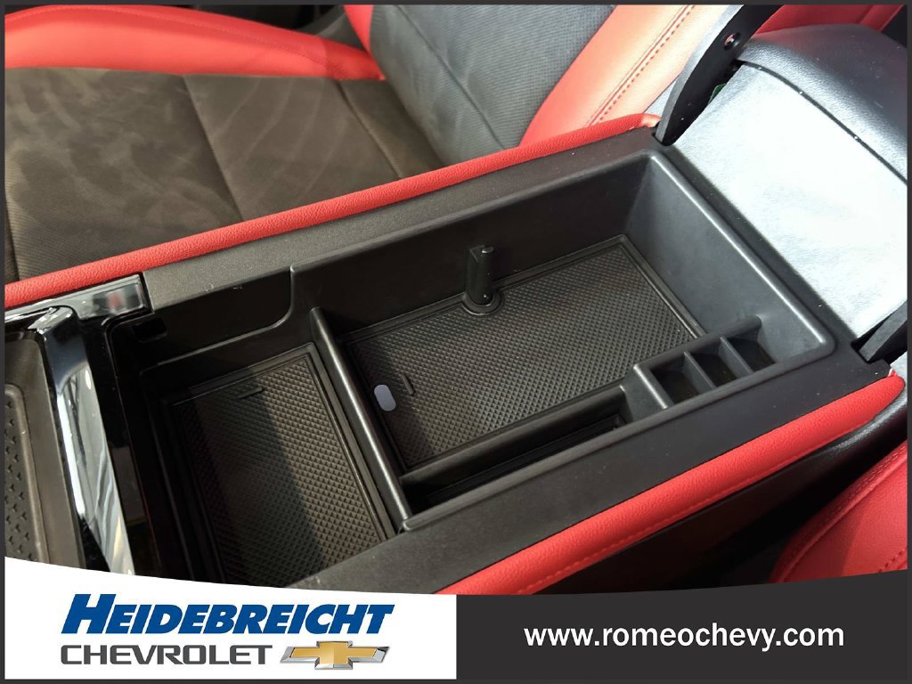 Used 2024 Chevrolet Blazer EV RS AWD/4WD image 29