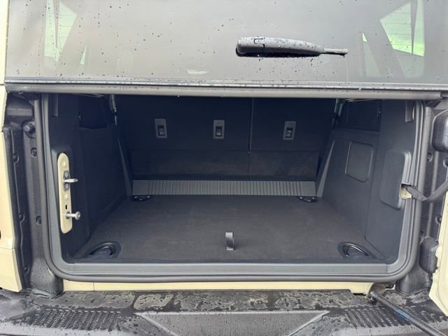 New 2025 Ford Bronco Badlands image 17