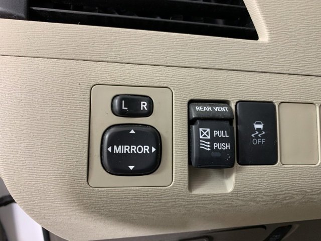 Used 2014 Toyota Sienna XLE image 20