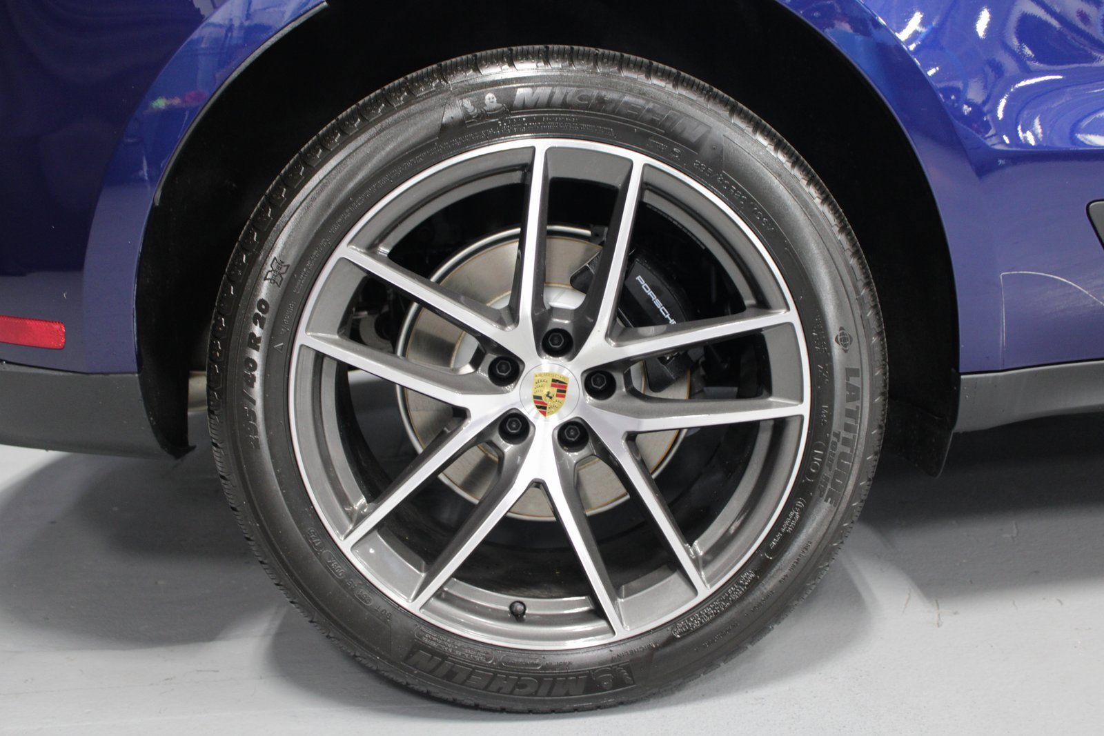 New 2026 Porsche Macan image 13