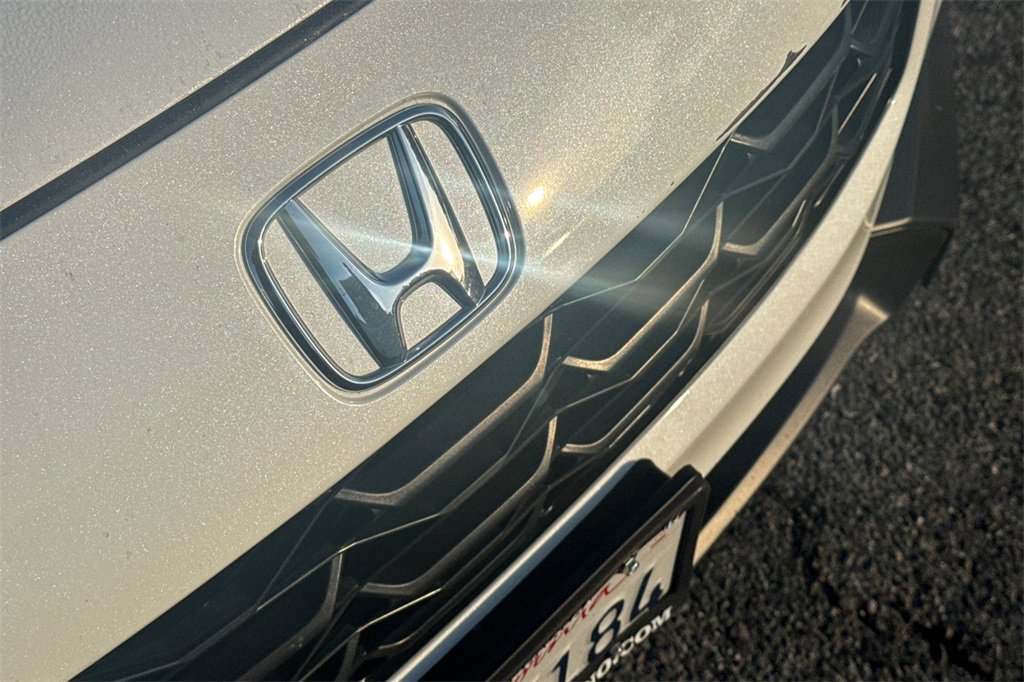 Used 2024 Honda HR-V LX image 6