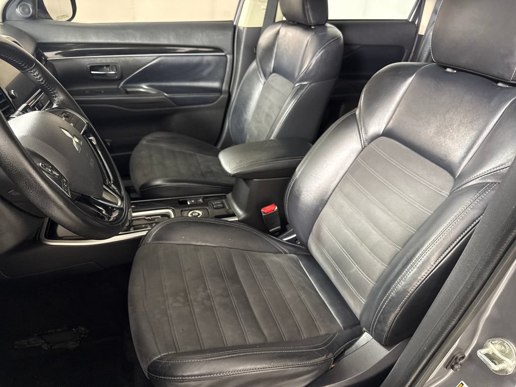 Used 2019 Mitsubishi Outlander SE AWD/4WD image 9