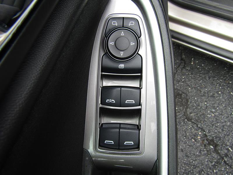 Used 2022 Chevrolet Malibu LT image 11