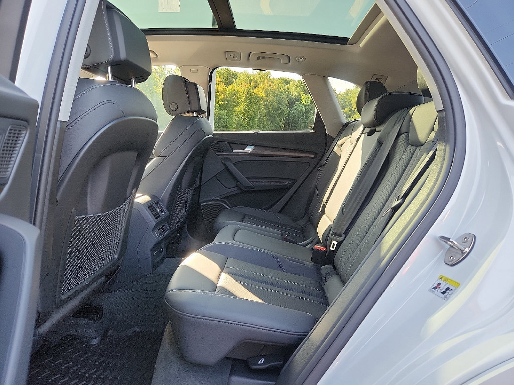 Certified 2024 Audi Q5 2.0T Prestige w/ Prestige Package AWD/4WD image 16