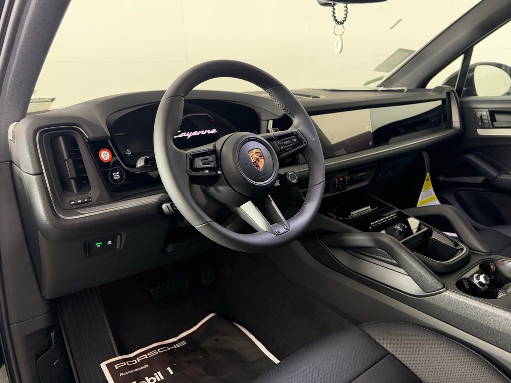 New 2026 Porsche Cayenne image 4