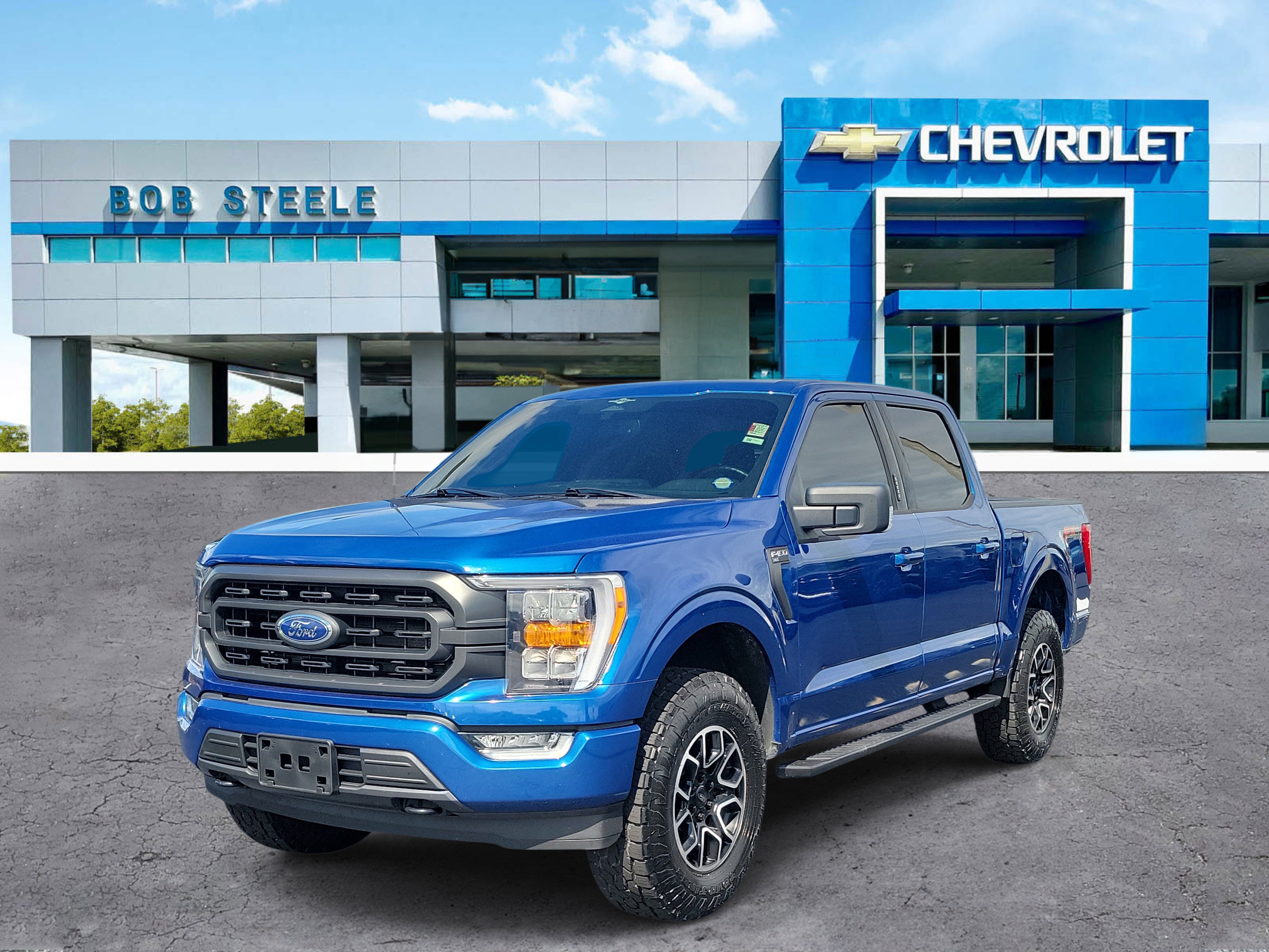 Used 2023 Ford F150 XLT w/ Equipment Group 302A High AWD/4WD image 2