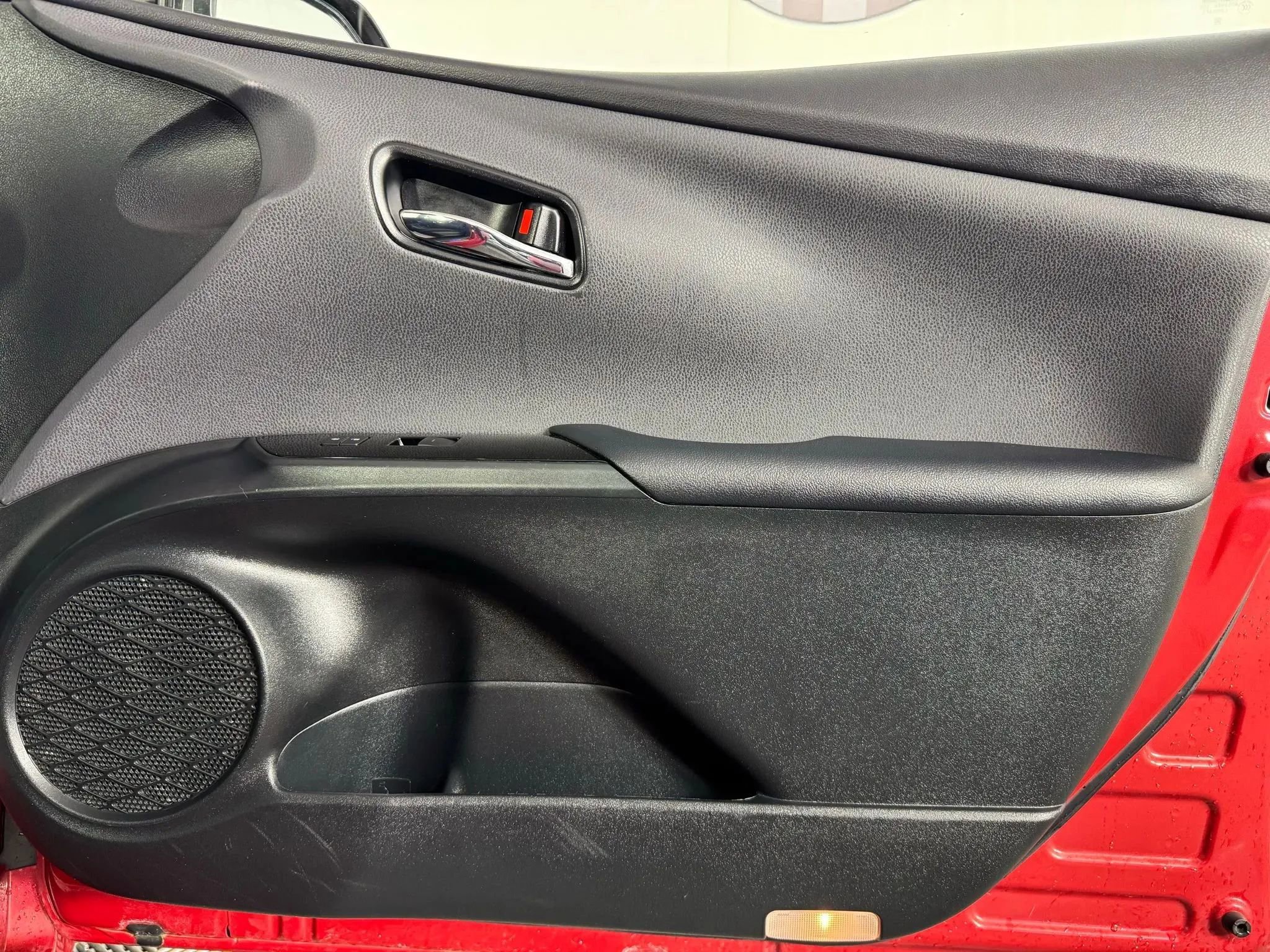 Used 2022 Toyota Prius Prime Limited FWD image 39