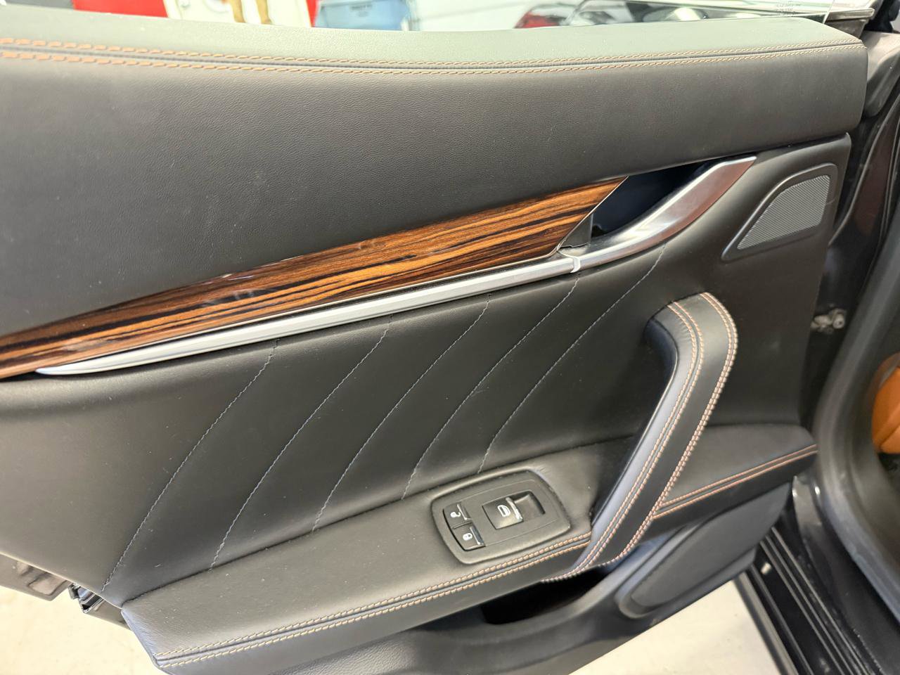 Used 2019 Maserati Ghibli S Q4 AWD/4WD image 38