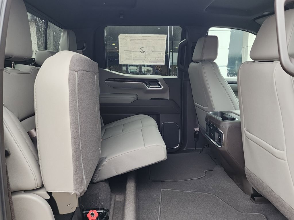 New 2026 GMC Sierra 1500 SLT image 44