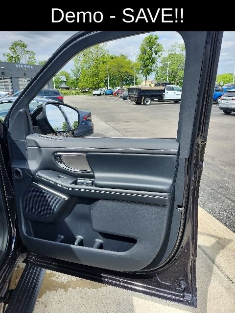 New 2026 Ford Expedition Platinum w/ Driver's Package AWD/4WD image 18
