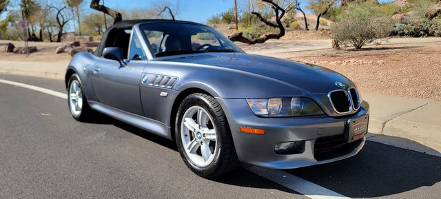 Used 2000 BMW Z3 2.5i image 12