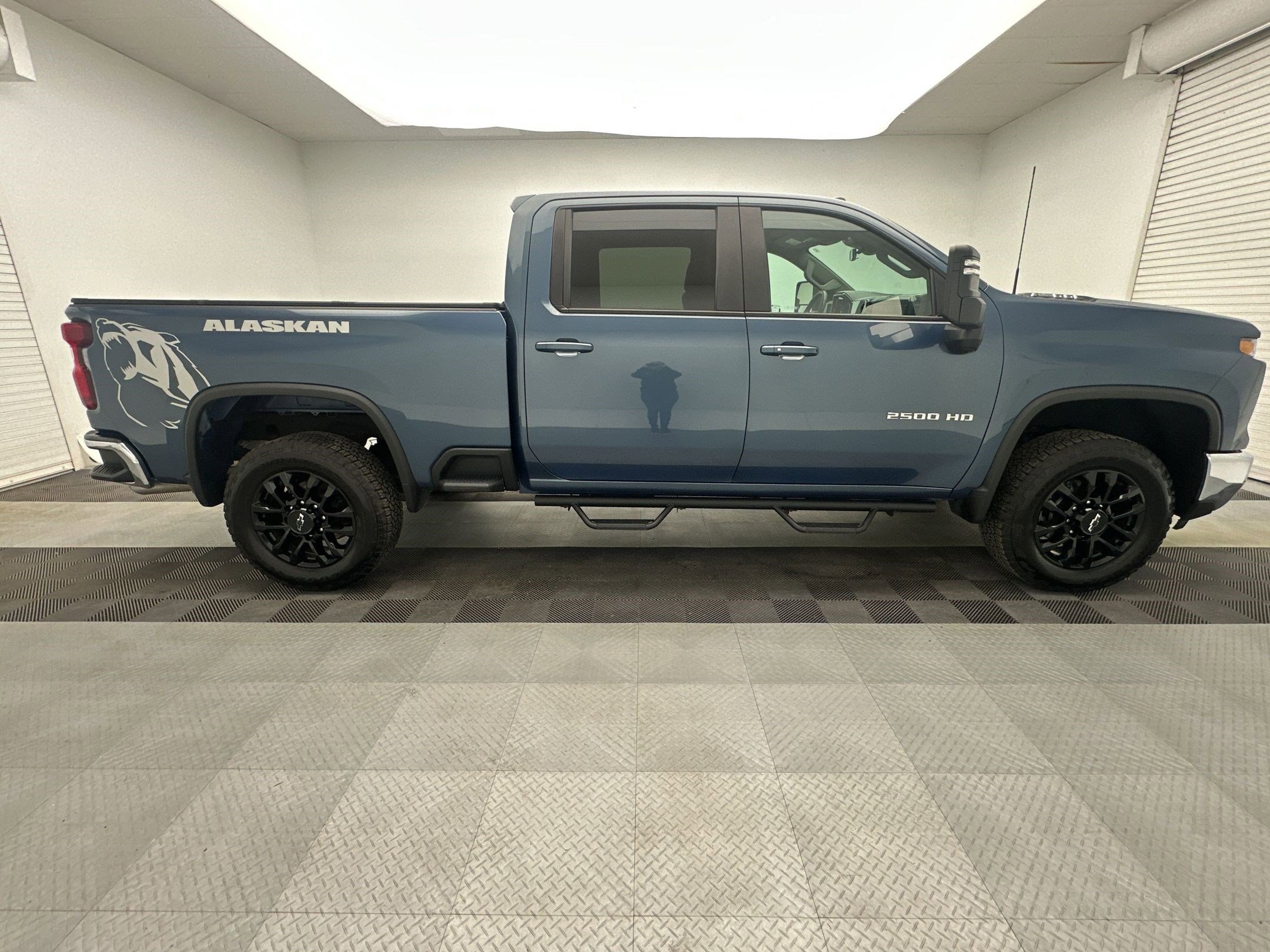 Certified 2025 Chevrolet Silverado 2500 LT image 8