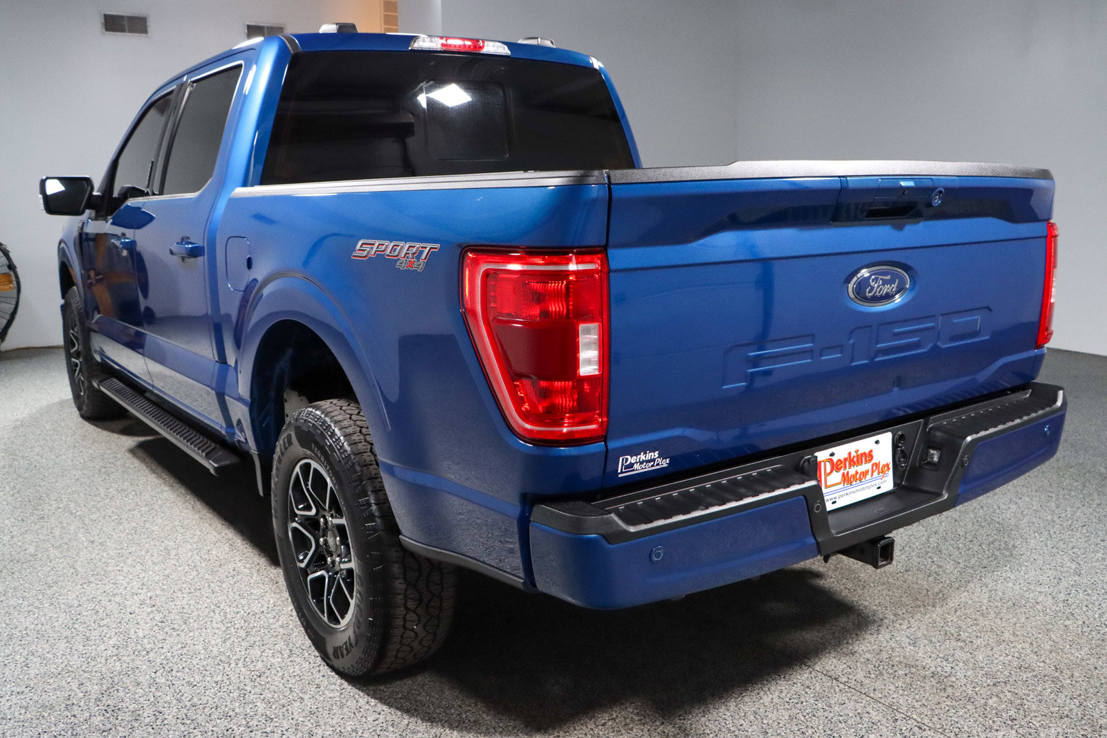 Used 2023 Ford F150 XLT w/ Equipment Group 302A High image 9