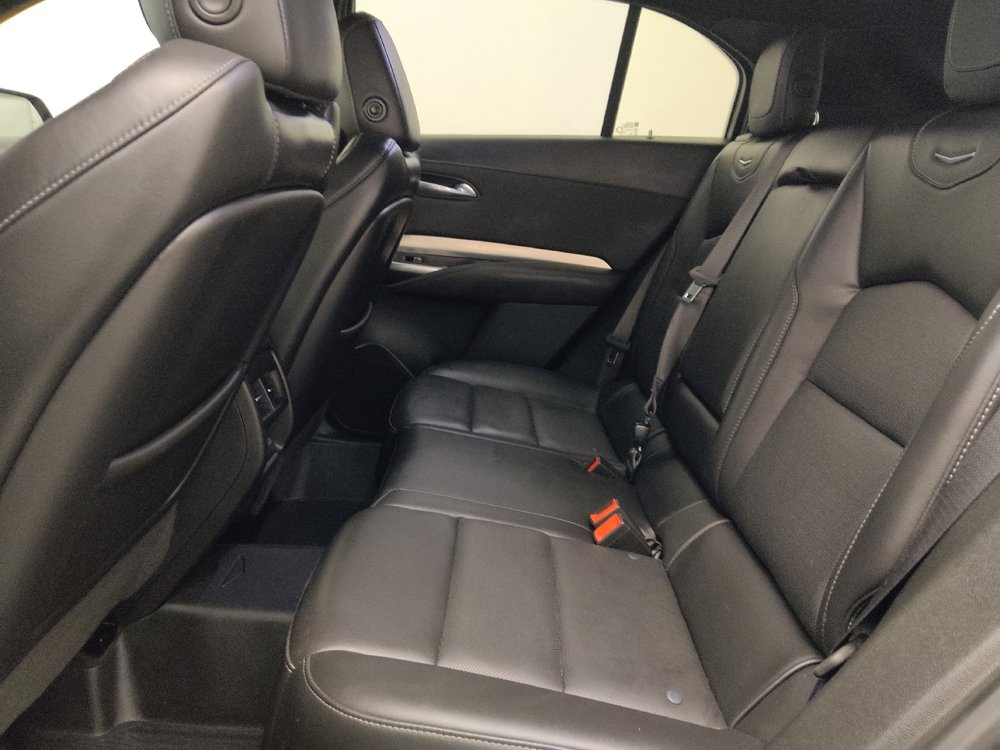 Used 2021 Cadillac XT4 Premium Luxury AWD/4WD image 18
