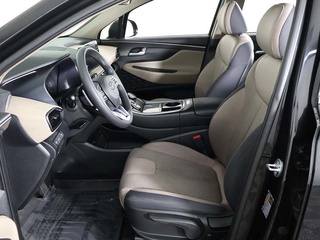 Used 2023 Hyundai Santa Fe SE FWD image 29