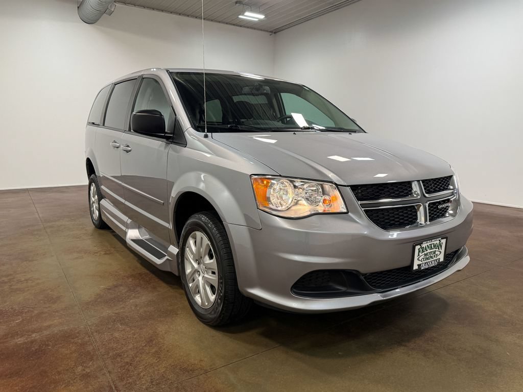 Used 2016 Dodge Grand Caravan SE w/ Quick Order Package 29E SE FWD image 36