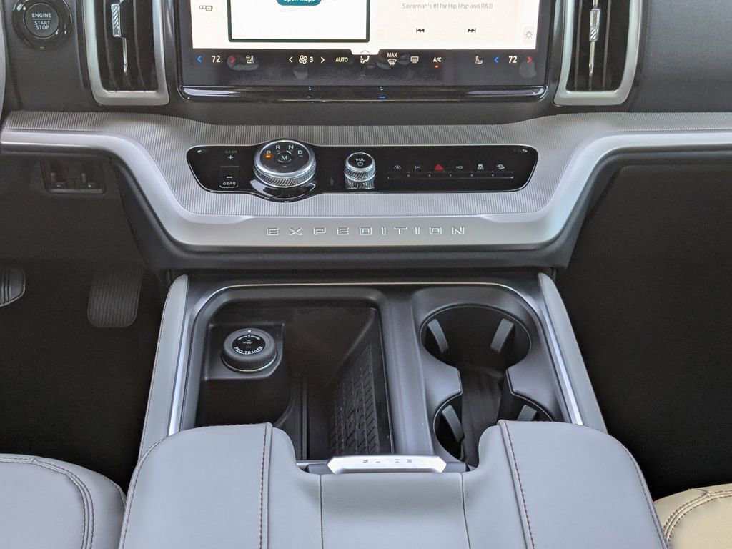 New 2025 Ford Expedition Max Active AWD/4WD image 23