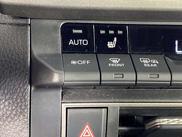 Used 2025 Toyota Camry SE w/ Convenience Package AWD/4WD image 24