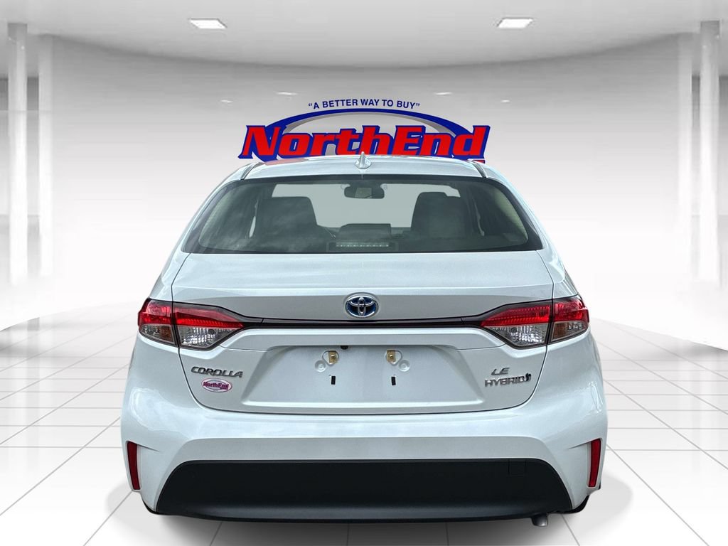 Used 2024 Toyota Corolla LE FWD image 6