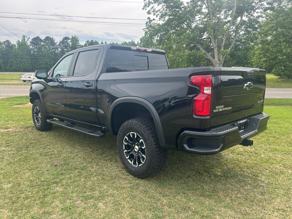 Used 2026 Chevrolet Silverado 1500 ZR2 AWD/4WD image 14
