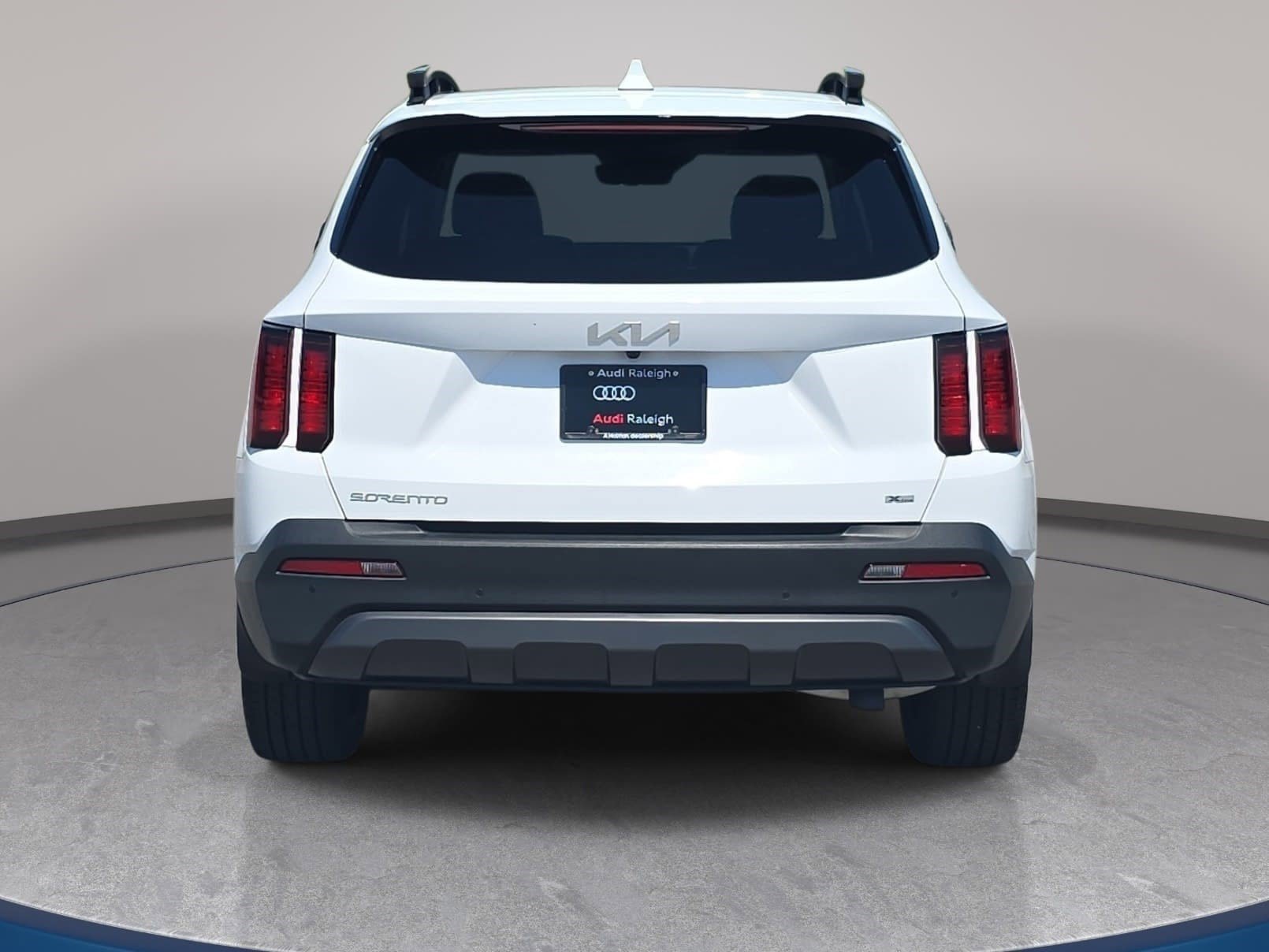 Used 2023 Kia Sorento X-Line EX image 8