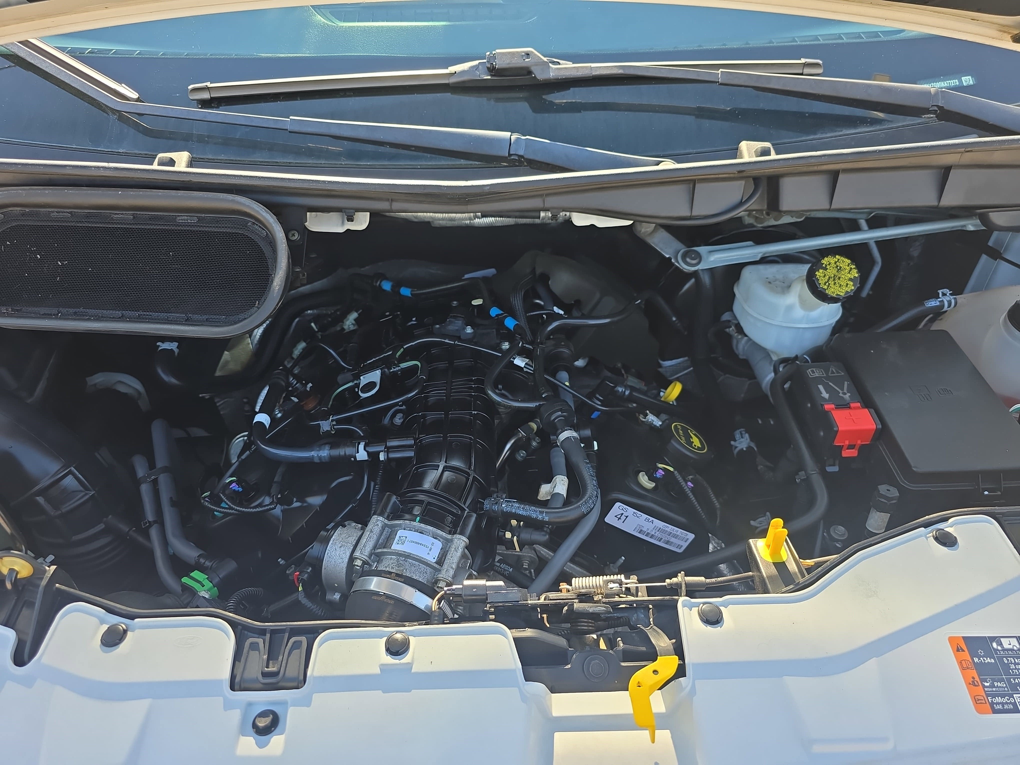 Used 2016 Ford Transit 150 XLT image 32