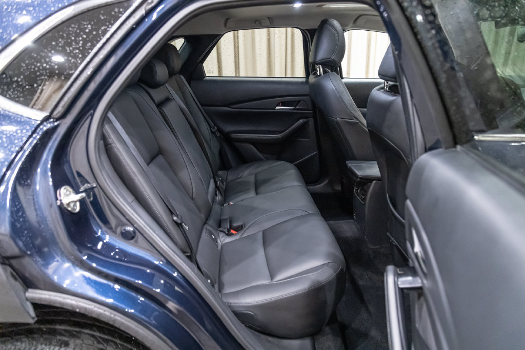 Used 2024 MAZDA CX-30 AWD 2.5 S w/ Preferred Package image 12
