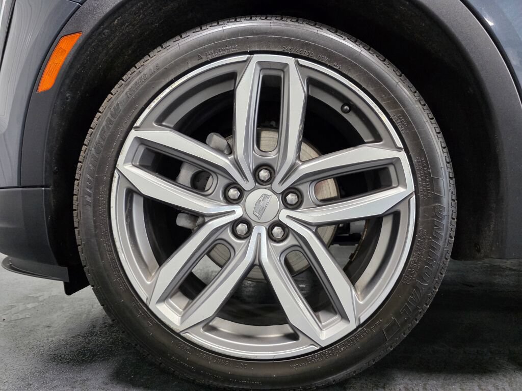 Used 2019 Cadillac XT4 Sport AWD/4WD image 5
