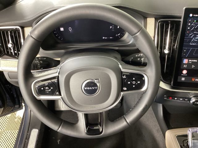 New 2026 Volvo XC90 B6 Plus w/ Protection Package Premier image 28