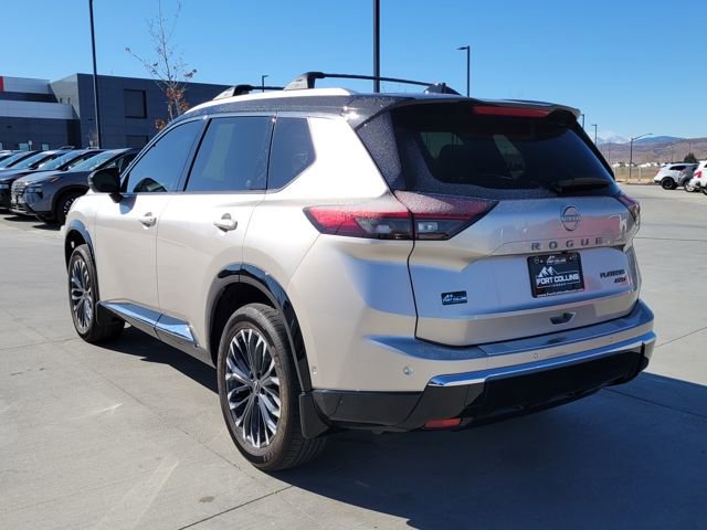 Used 2025 Nissan Rogue Platinum image 3