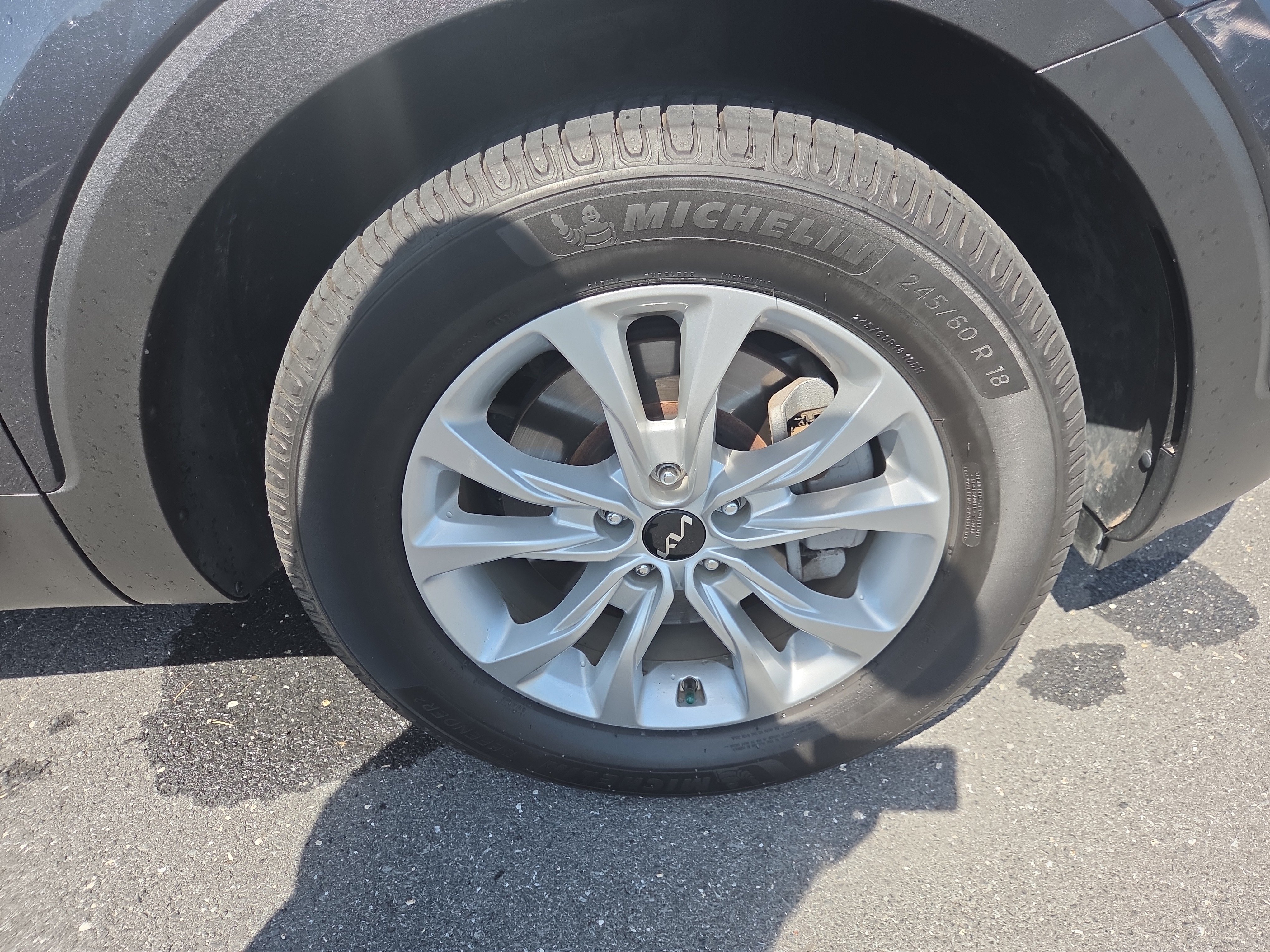 Used 2022 Kia Telluride LX AWD/4WD image 28