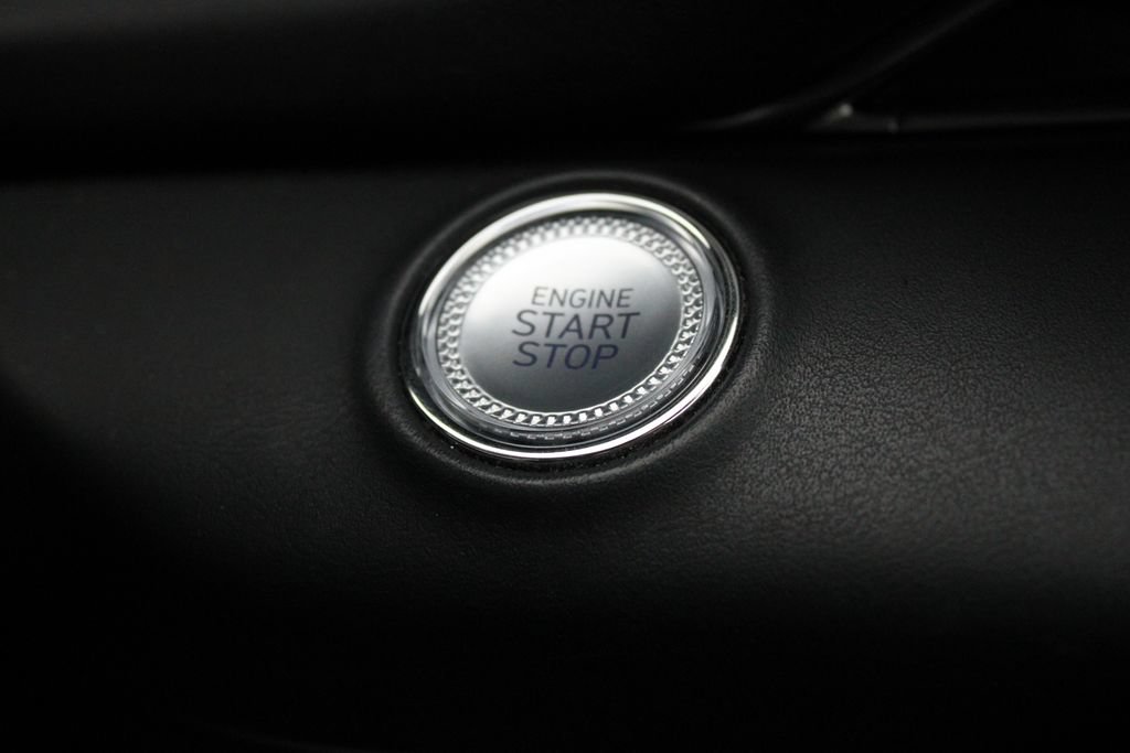 Used 2024 Genesis GV80 2.5T w/ Advanced Package AWD/4WD image 17