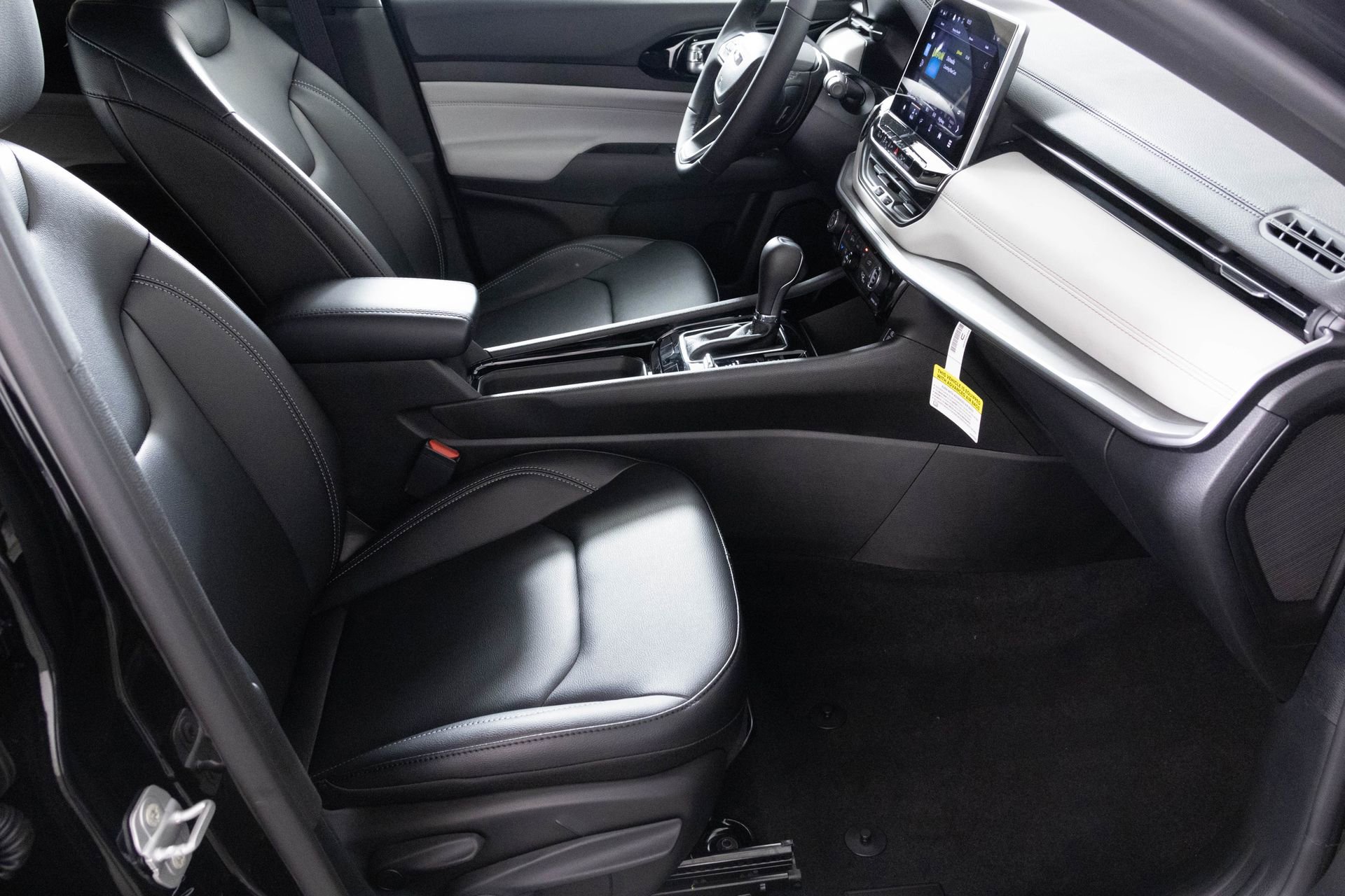 New 2026 Jeep Compass Limited image 35