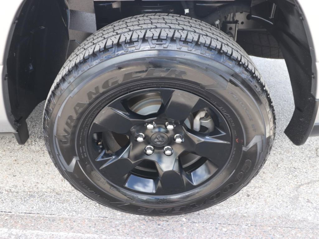 Used 2025 RAM 1500 Tradesman w/ Night Edition image 16