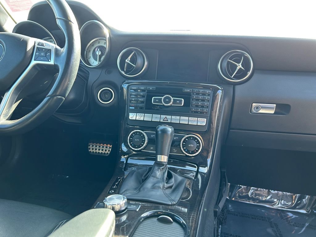 Used 2016 Mercedes-Benz SLK 350 image 12