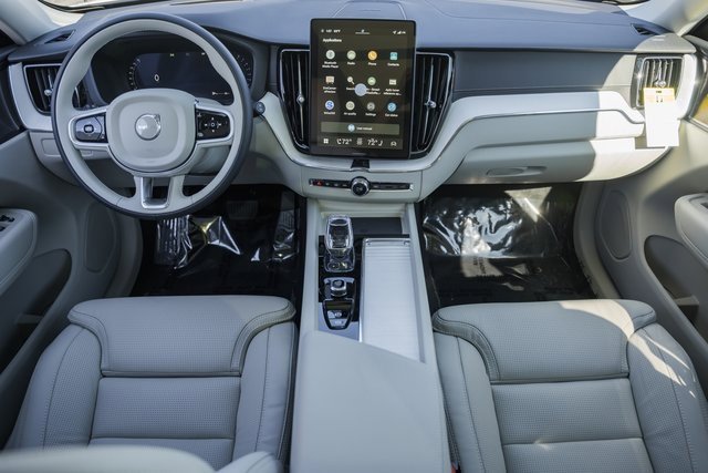 New 2026 Volvo XC60 B5 Ultra w/ Protection Package Premier image 20