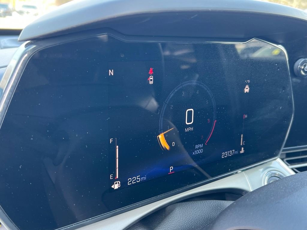 Used 2025 Chevrolet Trax LT image 20