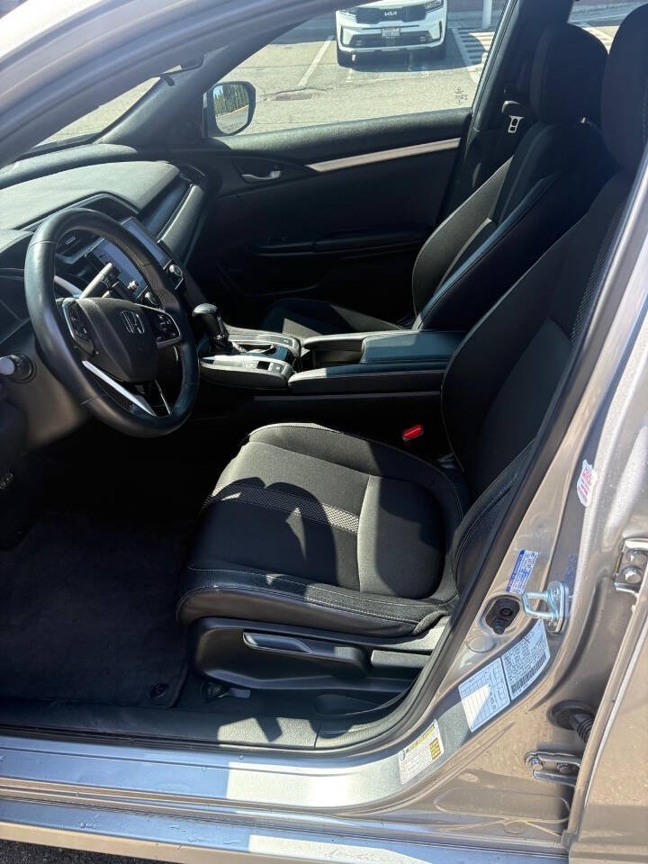 Used 2021 Honda Civic Sport image 5