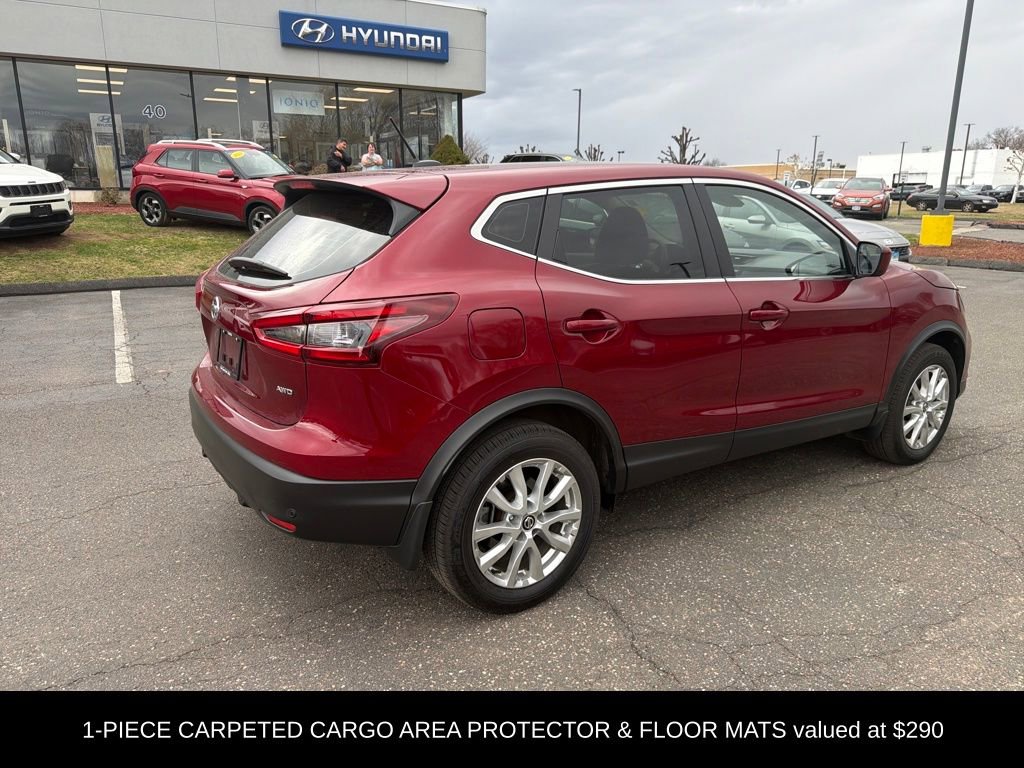 Used 2021 Nissan Rogue Sport S image 3